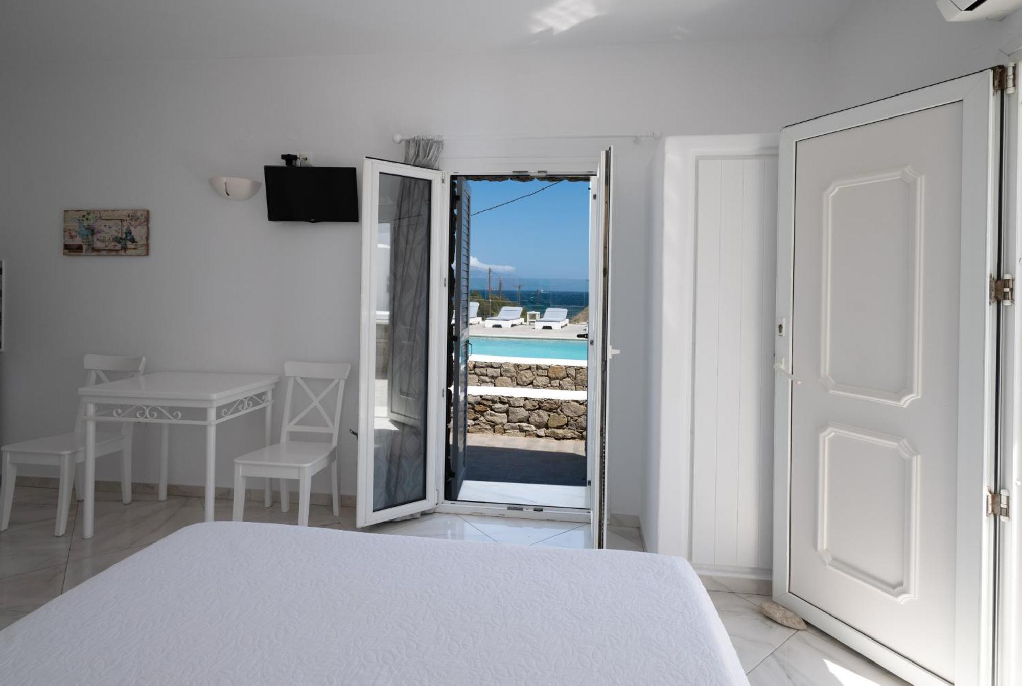 Anixi Hotel Ornos  Bagian luar foto